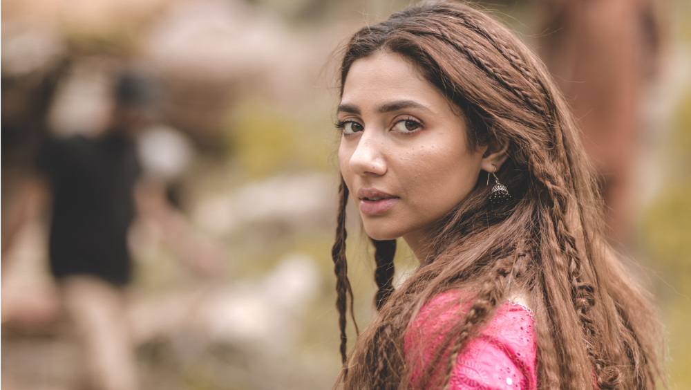 Mahira Khan Stresses the Need for Government Backing to Boost Pakistani Cinema